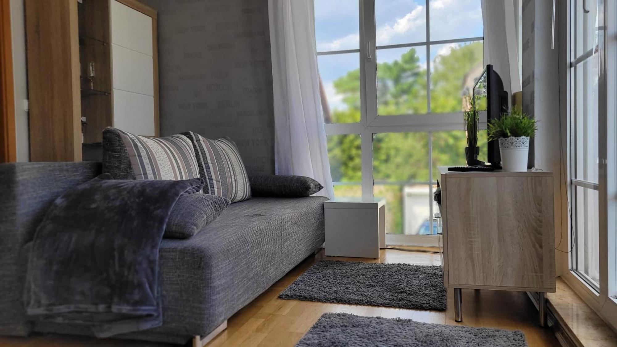 Berlin-Oase - Schnuckelige Ferienwohnung An Der Grenze Zu Berlin Шёнефельд Экстерьер фото
