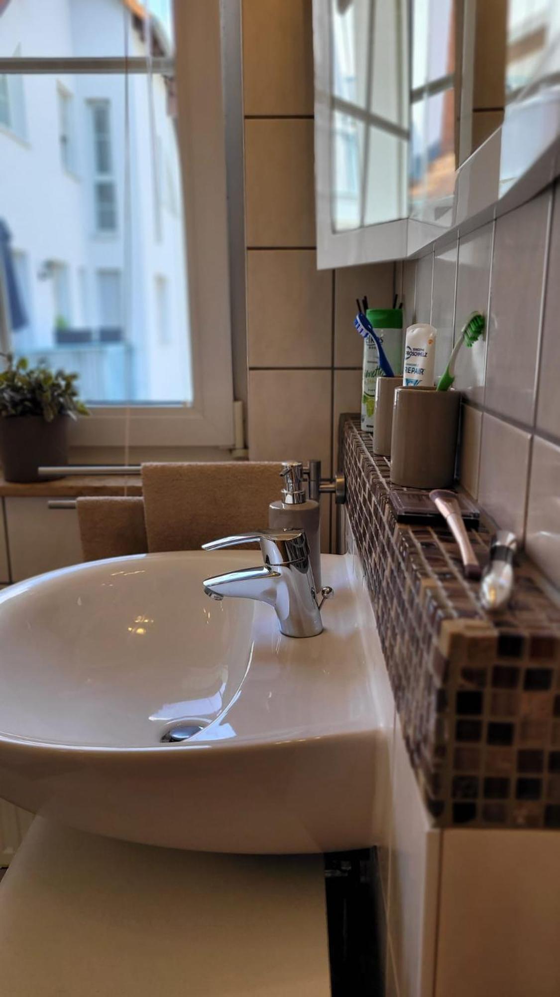 Berlin-Oase - Schnuckelige Ferienwohnung An Der Grenze Zu Berlin Шёнефельд Экстерьер фото