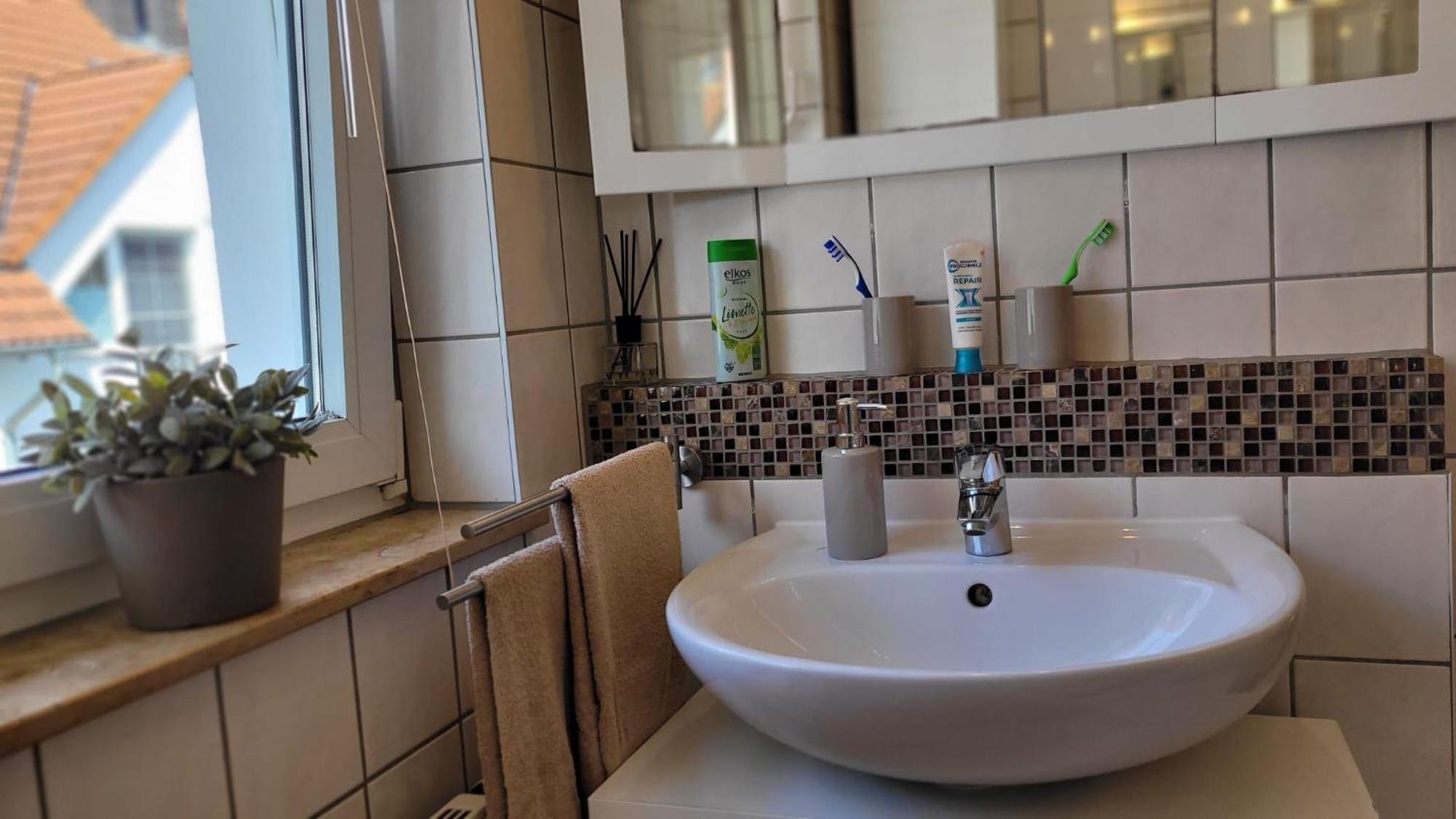 Berlin-Oase - Schnuckelige Ferienwohnung An Der Grenze Zu Berlin Шёнефельд Экстерьер фото