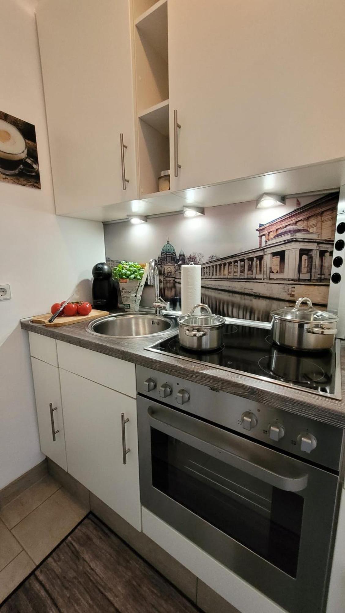 Berlin-Oase - Schnuckelige Ferienwohnung An Der Grenze Zu Berlin Шёнефельд Экстерьер фото