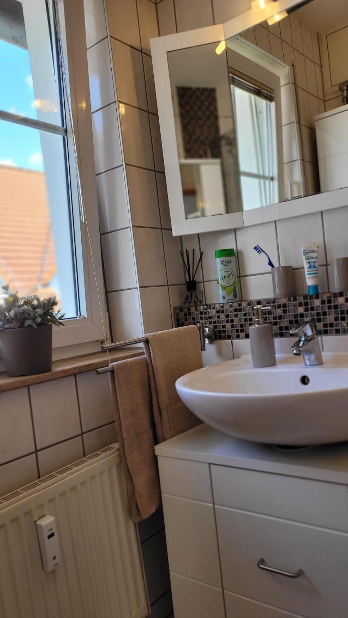 Berlin-Oase - Schnuckelige Ferienwohnung An Der Grenze Zu Berlin Шёнефельд Экстерьер фото